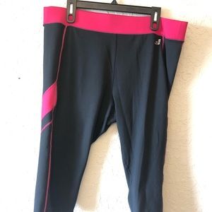 💙 2 for $15 Capri Yoga Pants